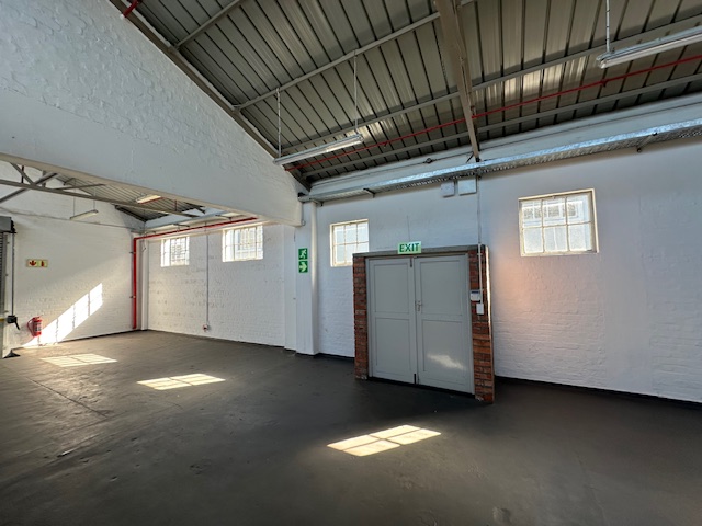 To Let commercial Property for Rent in Maitland Western Cape